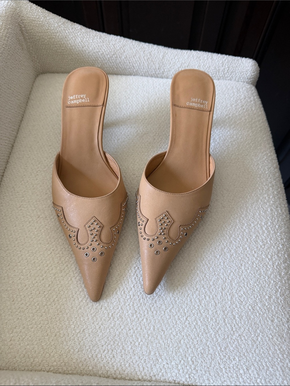 Jeffrey Campbell Nude/Tan Pointed Toe Studded Slide Mules